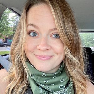 Meet your Posher, Aria